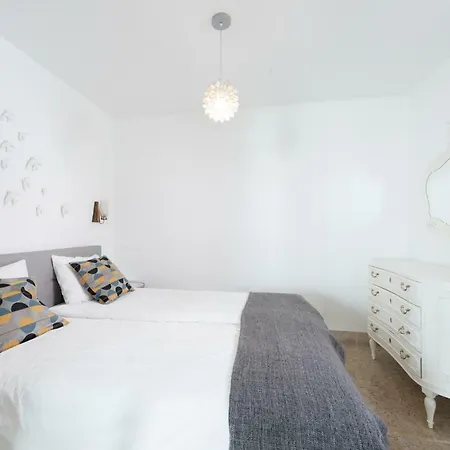 Almamater Apartment Lisbon