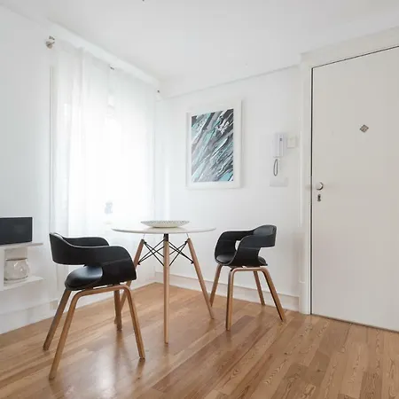 Almamater Apartment Lisbon