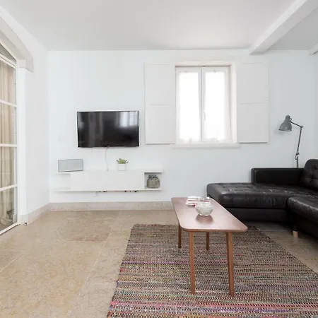 Apartment Almamater